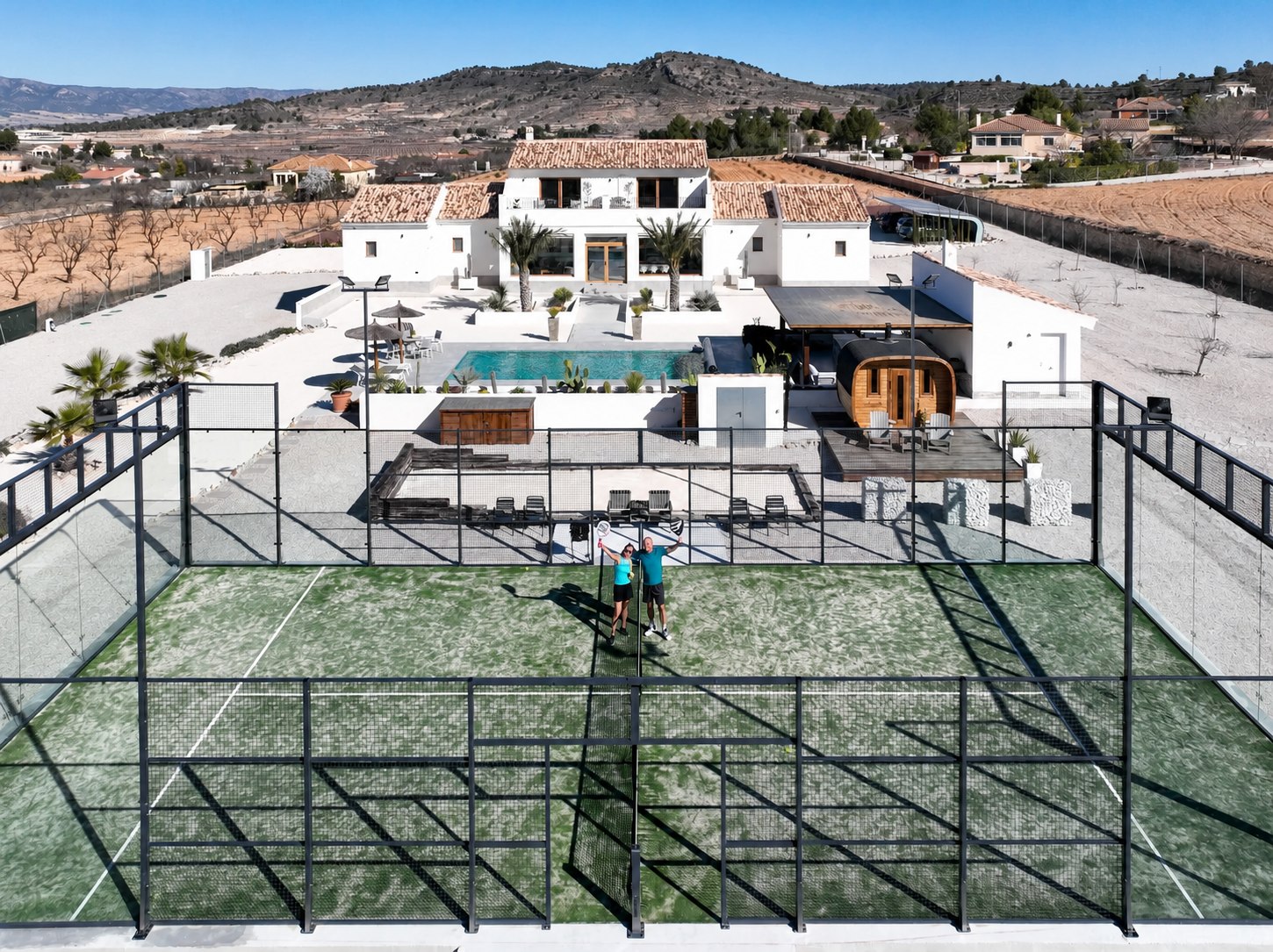 Privé padelvilla Alicante met eigen padelbaan